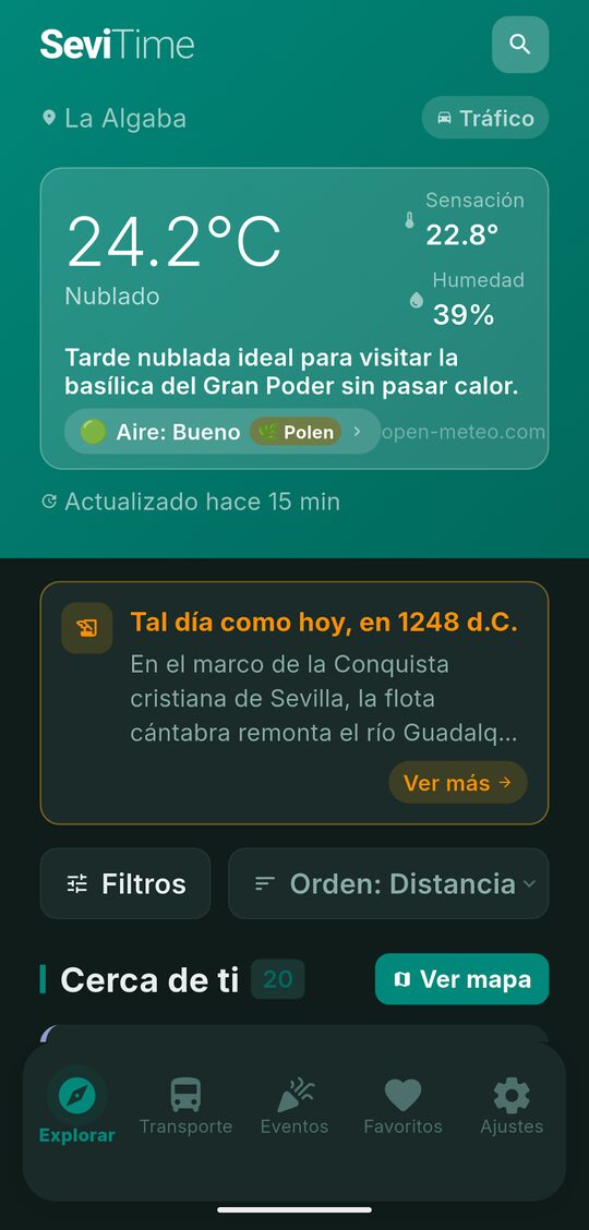 Pantalla principal con el tiempo, la calidad del aire, la efeméride del día y los sitios cercanos.